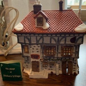 Dicken's Lane "Pub" Christmas House--Vintage